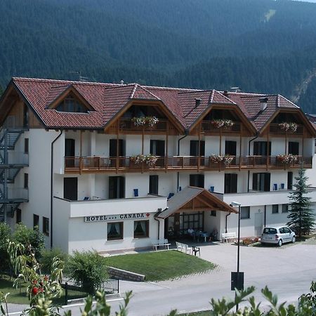 Hotel Canada Андало Экстерьер фото